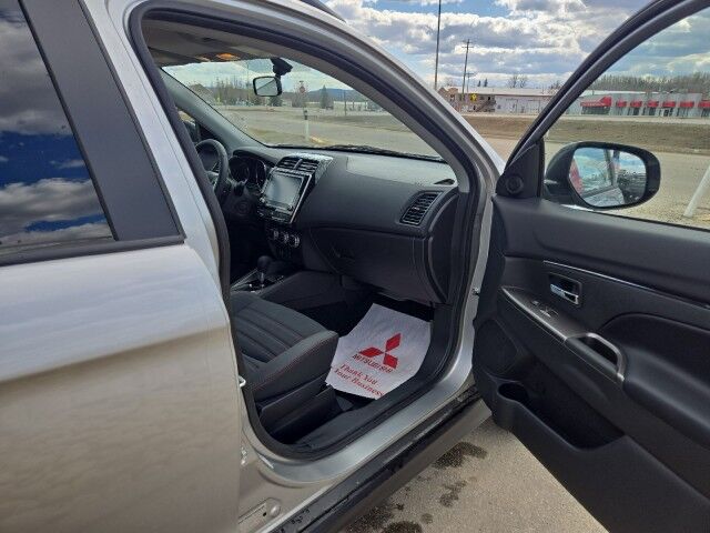 2026 Mitsubishi RVR SEL Whitecourt AB