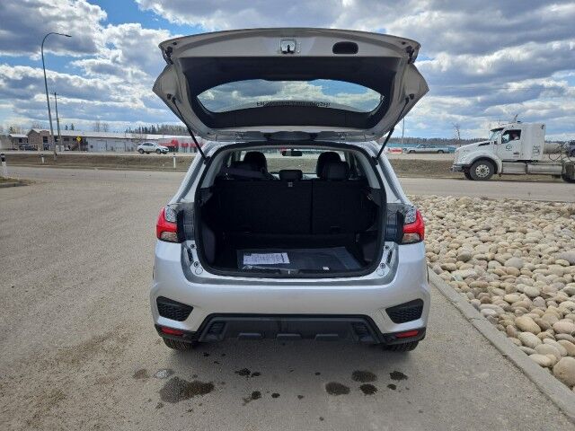 2026 Mitsubishi RVR SEL Whitecourt AB