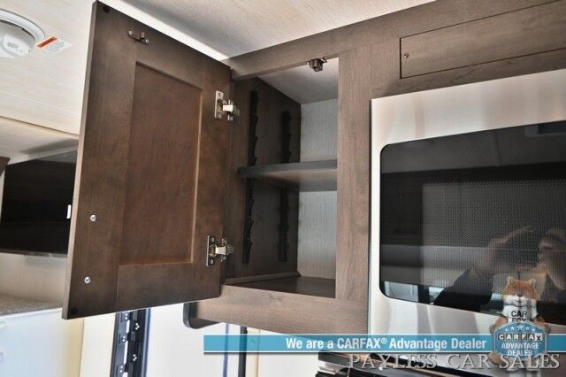 2026 NEXUS Phantom Sport 22PS / Class C / 7.3L V8 / 4.0kW Generator / Sleeps 6 / Queen Bed + Overhead Bunk / Convertible Dinette / 30K BTU Furnace & 13.5K BTU A/C / 3-Burner Cooktop / 10 cu.ft. 12V Fridge / Power Awning / Back Up Cam Anchorage AK