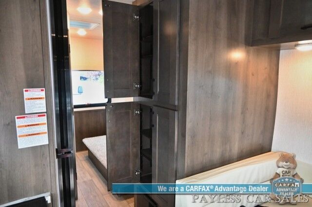 2026 NEXUS Phantom Sport 22PS / Class C / 7.3L V8 / 4.0kW Generator / Sleeps 6 / Queen Bed + Overhead Bunk / Convertible Dinette / 30K BTU Furnace & 13.5K BTU A/C / 3-Burner Cooktop / 10 cu.ft. 12V Fridge / Power Awning / Back Up Cam Anchorage AK