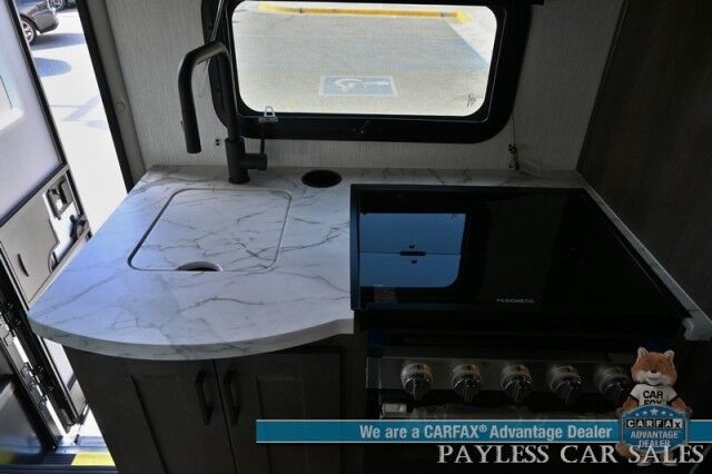 2026 NEXUS Phantom Sport 22PS / Class C / 7.3L V8 / 4K Gas Generator / Sleeps 6 / Queen Bed / Dinette Booth / Over Cab Bed / 30k BTU Furnace & 13K BTU AC / 3 Burner Stove Top / 10 cu.ft. Refrigerator / Power Awning / Back Up Camera Anchorage AK