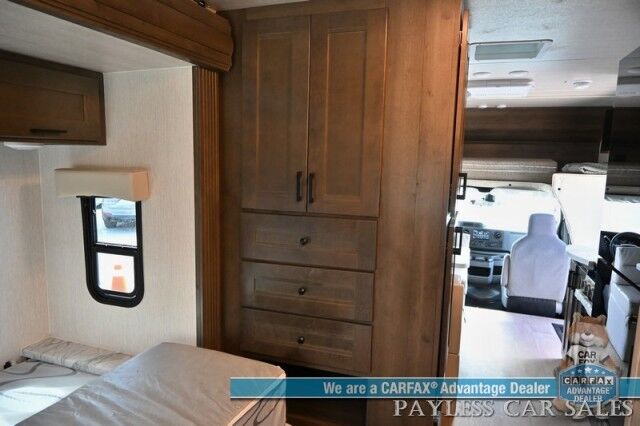 2026 NEXUS Phantom Sport 22PS / Class C / 7.3L V8 / 4K Gas Generator / Sleeps 6 / Queen Bed / Dinette Booth / Over Cab Bed / 30k BTU Furnace & 13K BTU AC / 3 Burner Stove Top / 10 cu.ft. Refrigerator / Power Awning / Back Up Camera Anchorage AK
