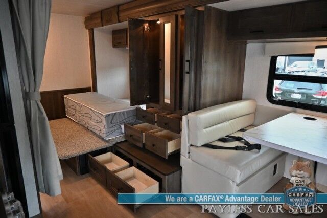 2026 NEXUS Phantom Sport 24PS / Class C / 7.3L V8 / 4K Gas Generator / Sleeps 6 / Queen Bed / Dinette Booth / Over Cab Bed / 30k BTU Furnace & 13K BTU AC / 3 Burner Stove Top / 10 cu.ft. Refrigerator / Power Awning / Back Up Camera Anchorage AK