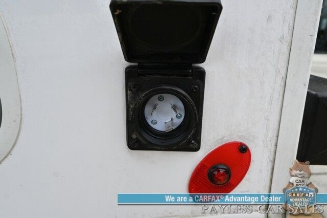 2026 NEXUS Phantom Sport 24PS / Class C Motorhome / Ford 7.3L V8 / 4.0kW Generator / Sleeps 6 / Queen Bed + Overhead Bunk / Convertible Dinette / 13.5K BTU A/C / 3-Burner Cooktop / 10 cu.ft. 12V Fridge / Power Awning / Back Up Cam Anchorage AK