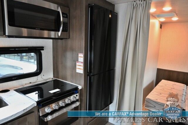 2026 NEXUS Phantom Sport 24PS / Class C Motorhome / Ford 7.3L V8 / 4.0kW Generator / Sleeps 6 / Queen Bed + Overhead Bunk / Convertible Dinette / 13.5K BTU A/C / 3-Burner Cooktop / 10 cu.ft. 12V Fridge / Power Awning / Back Up Cam Anchorage AK