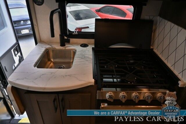 2026 NEXUS VIPER Viper 25V Class B / 7.3L V8 / Bluetooth / Backup Camera / Sleeps 4 / 30K BTU Heating & 15K BTU A/C / 4K Generator / G.E Quad Burner Stove & Oven Range / 40 Inch Flat screen / Power Exterior Awning / Tow Pkg Anchorage AK