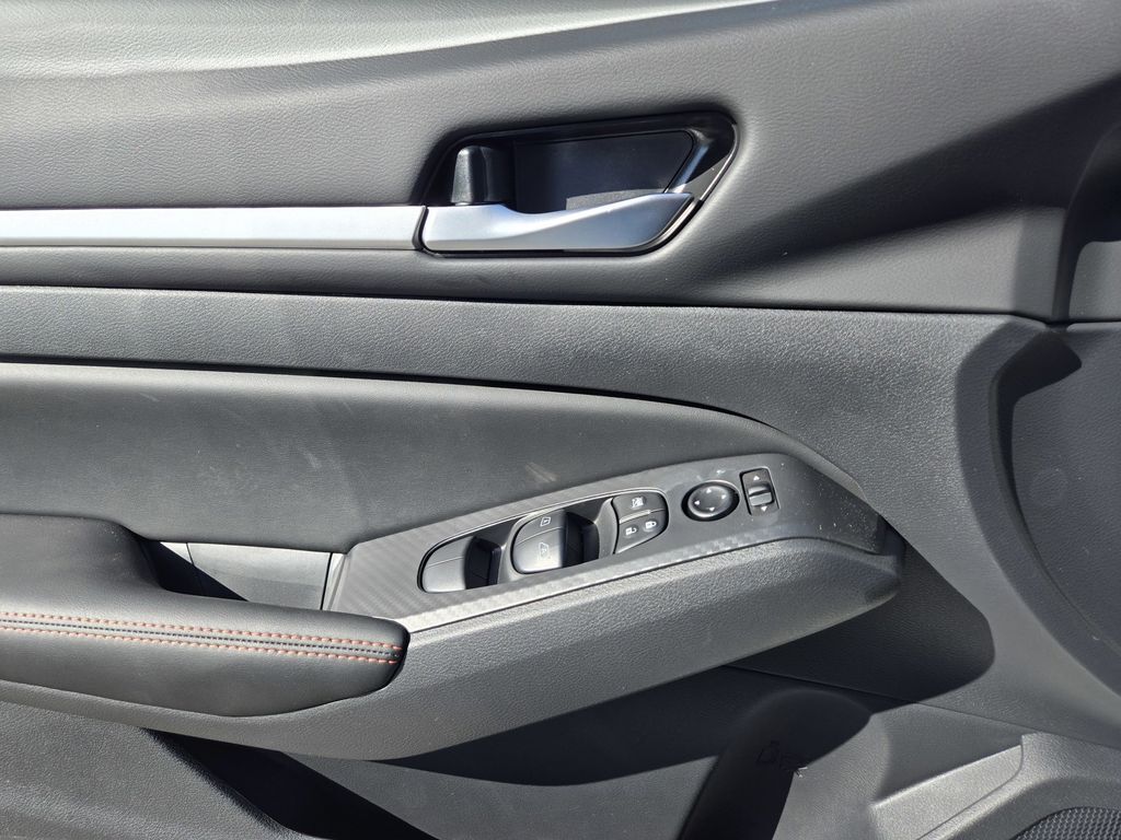 2026 Nissan Altima SR Folsom CA