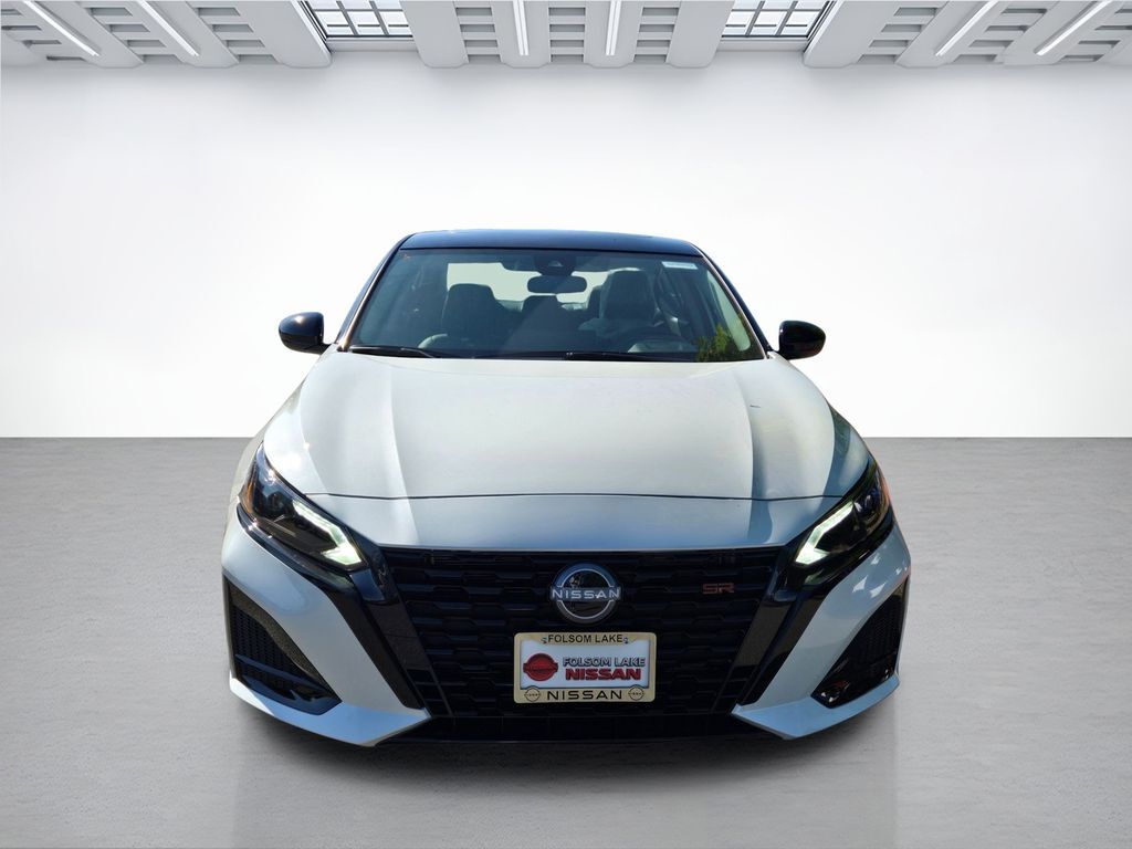 2026 Nissan Altima SR