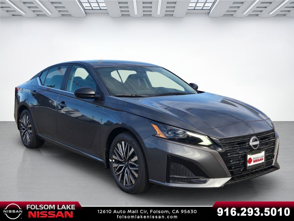 2026 Nissan Altima SV
