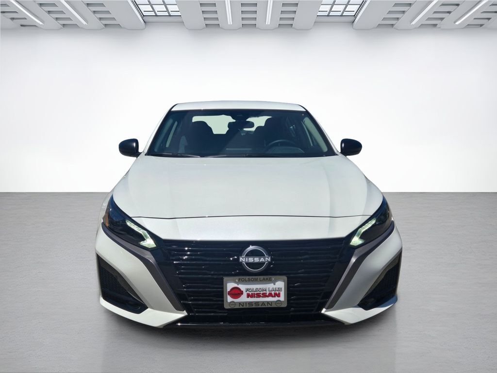 2026 Nissan Altima SV