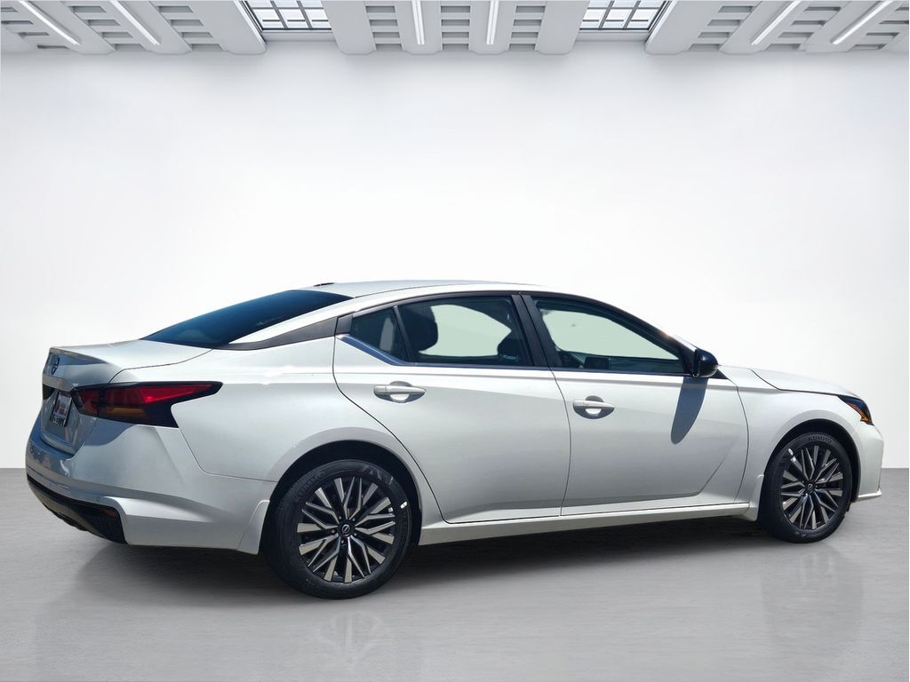 2026 Nissan Altima SV