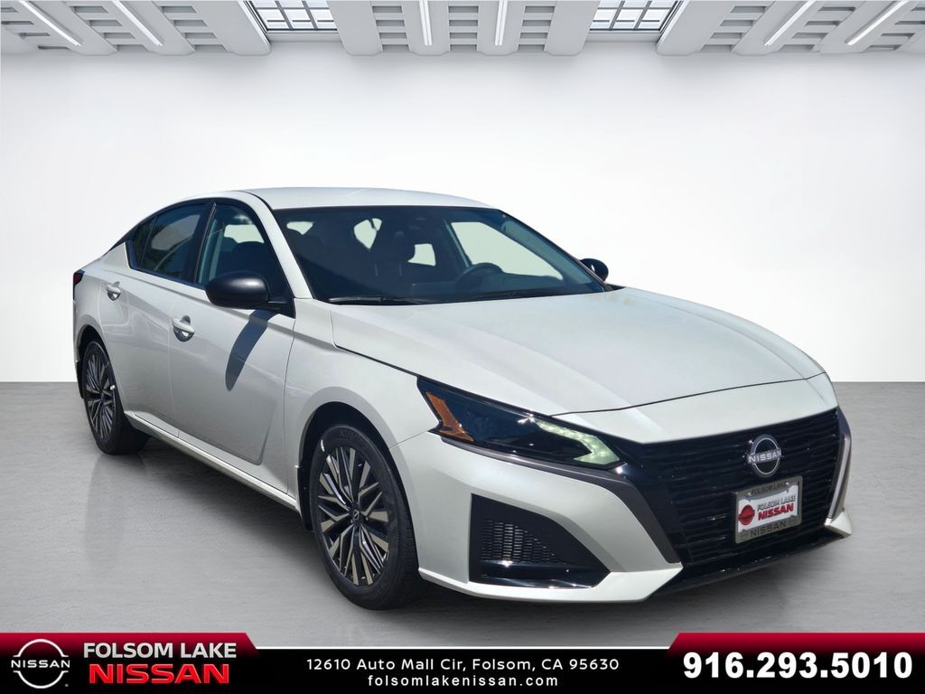 2026 Nissan Altima SV