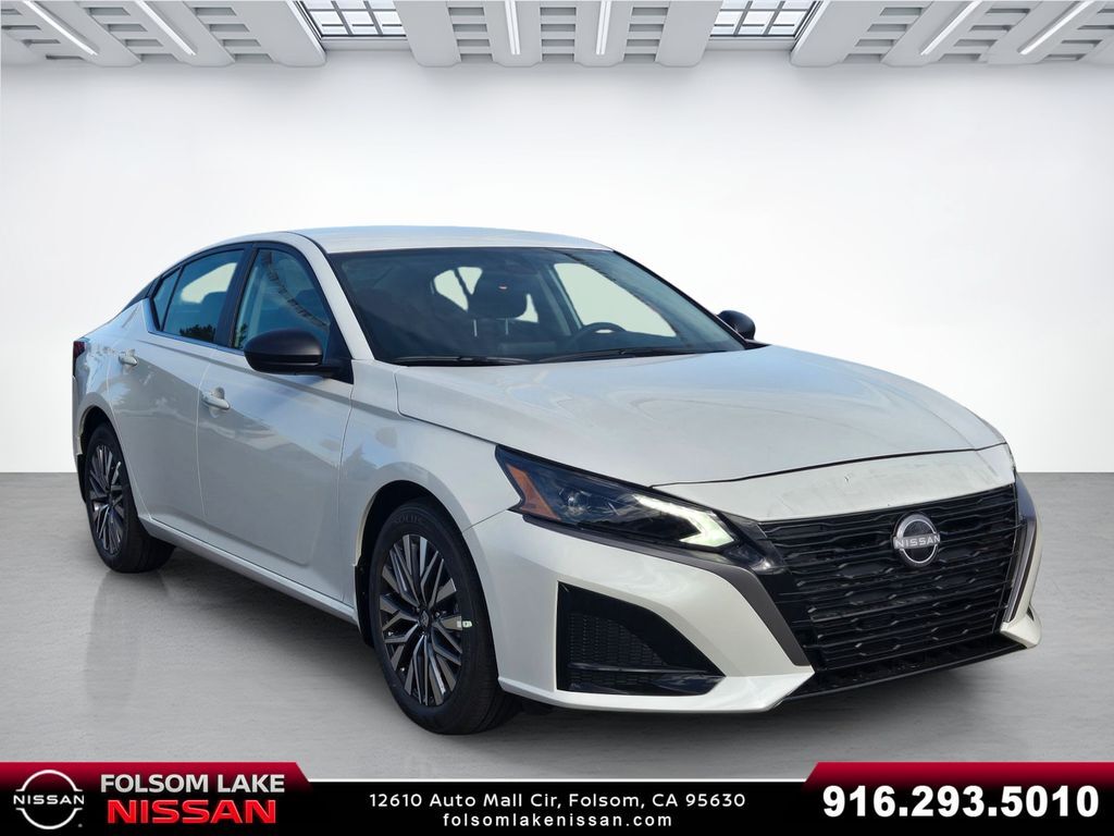2026 Nissan Altima SV
