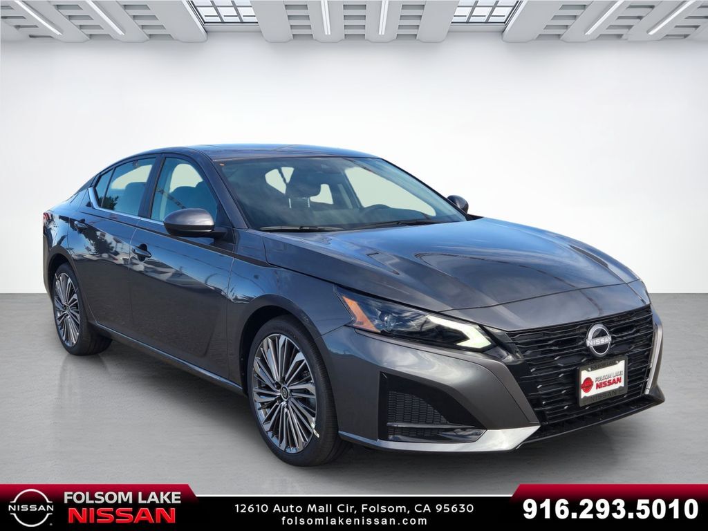 2026 Nissan Altima SV