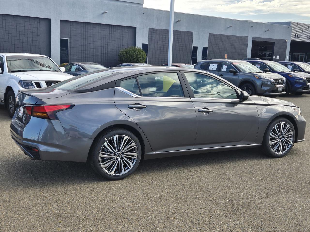 2026 Nissan Altima SV