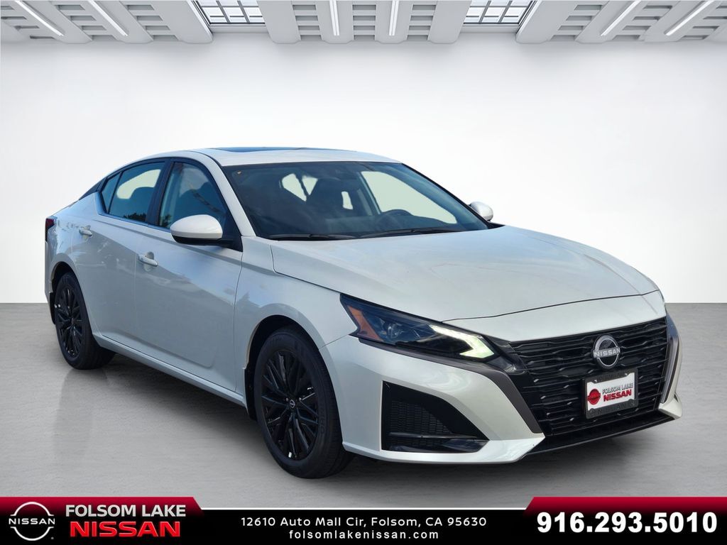 2026 Nissan Altima SV
