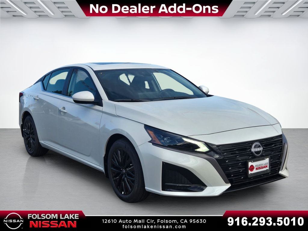 2026 Nissan Altima SV