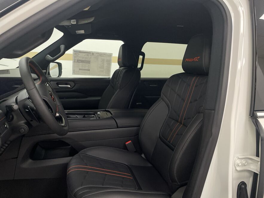 2026 Nissan Armada PRO-4X Bozeman MT 2026 Nissan Armada PRO-4X Bozeman MT