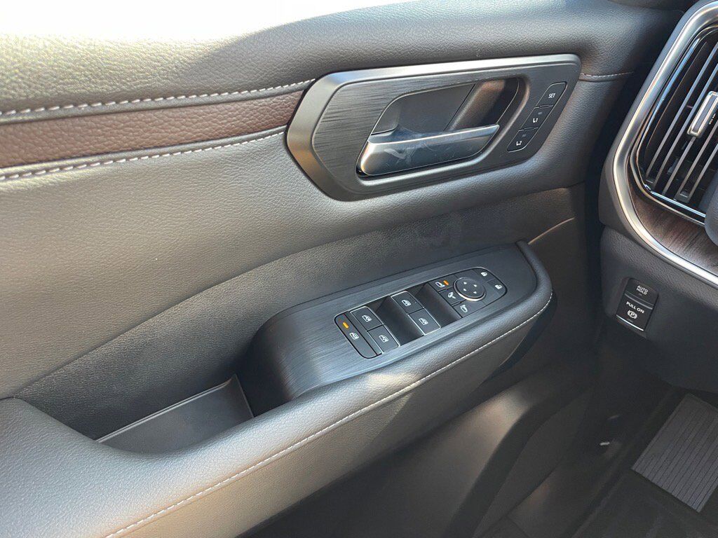 2026 Nissan Armada Platinum Oak Ridge TN