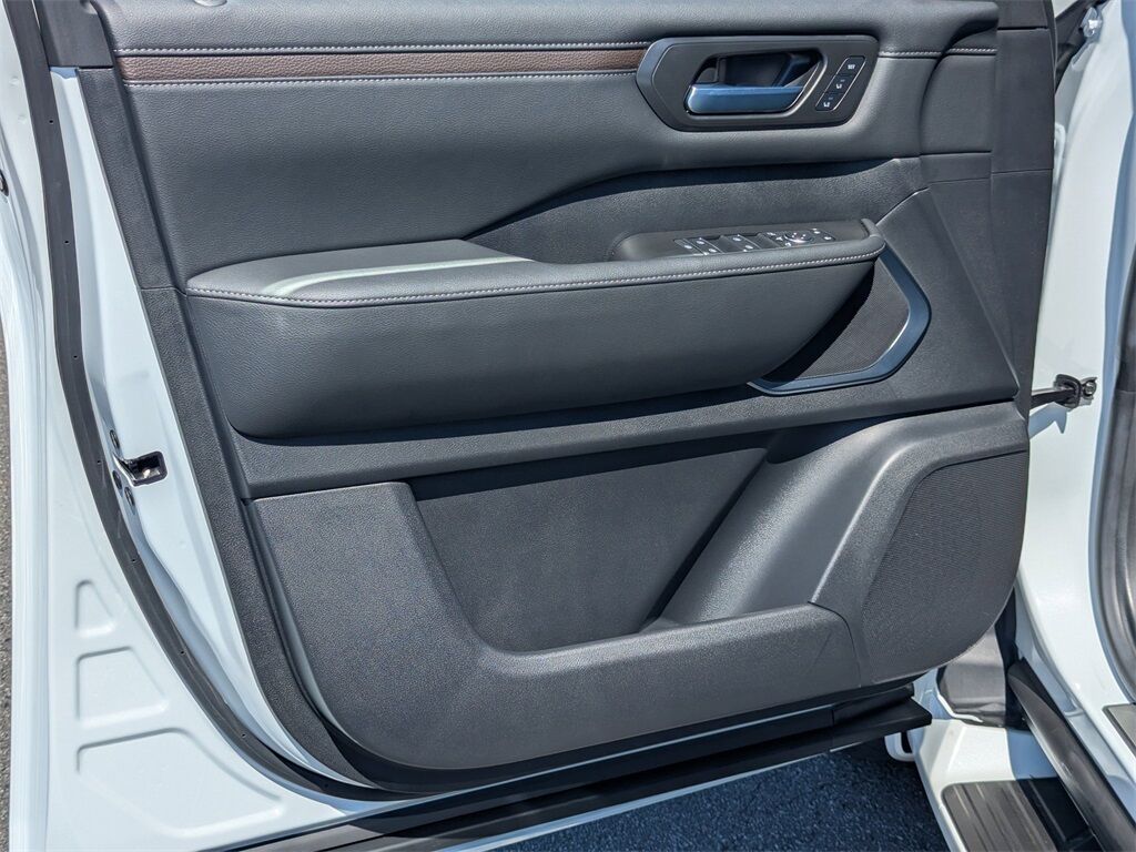 2026 Nissan Armada Platinum Reserve Kennesaw GA