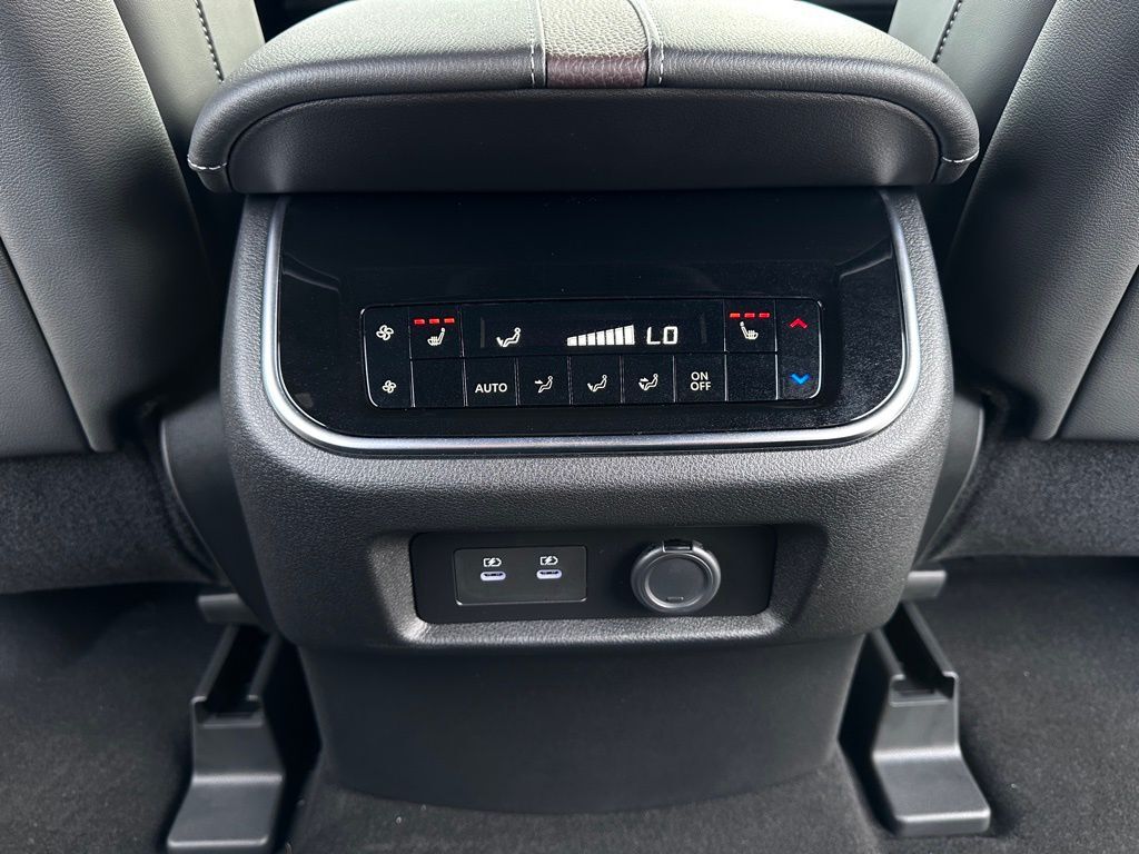 2026 Nissan Armada Platinum Reserve w/ProPilot Assist 2.1 Pkg San Clemente CA