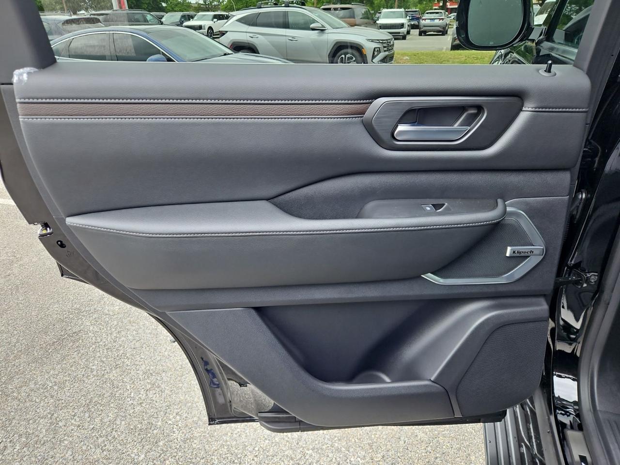 2026 Nissan Armada Platinum Reserve Waldorf MD