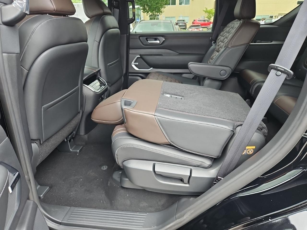 2026 Nissan Armada Platinum Reserve Waldorf MD