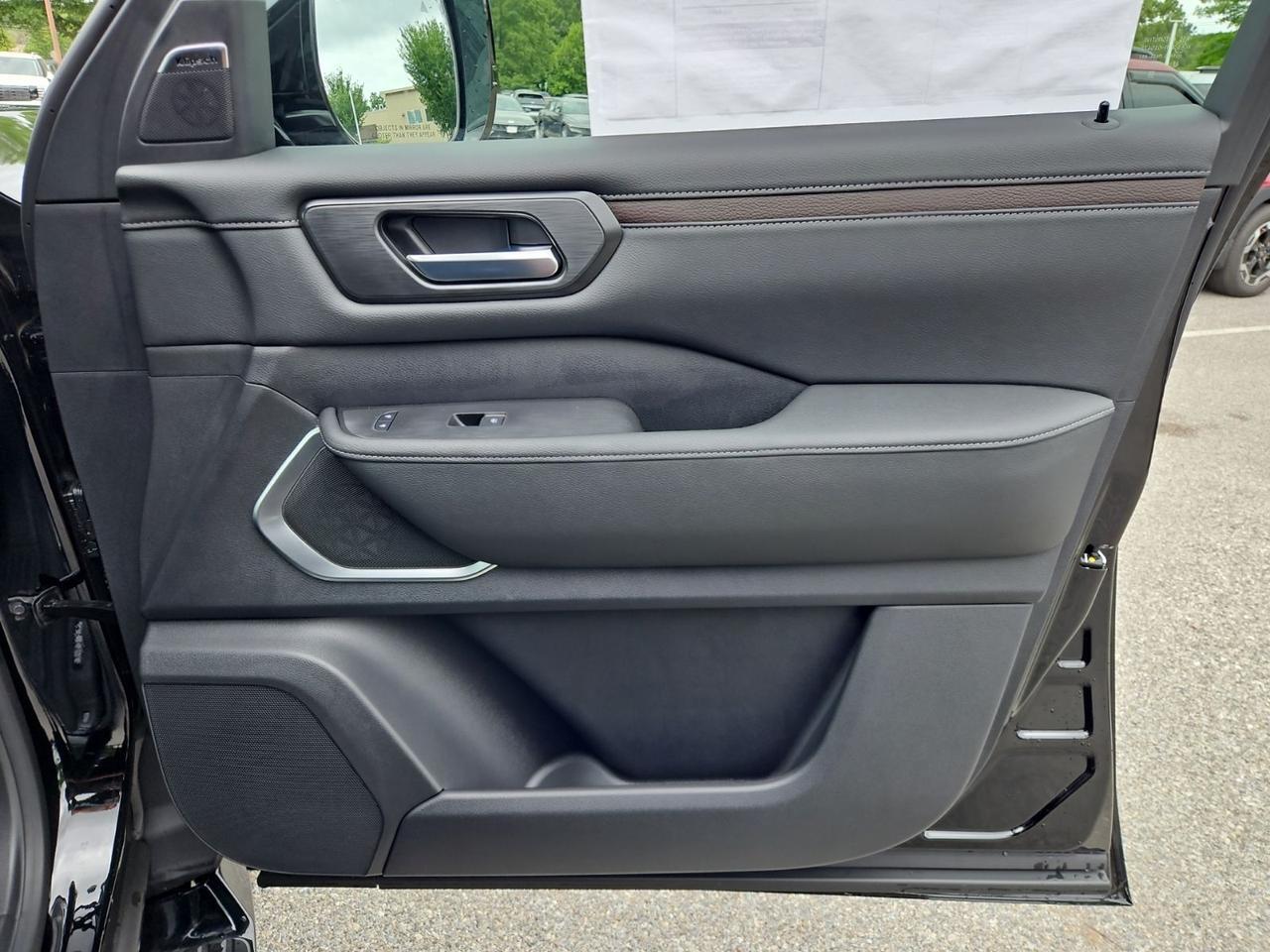 2026 Nissan Armada Platinum Reserve Waldorf MD