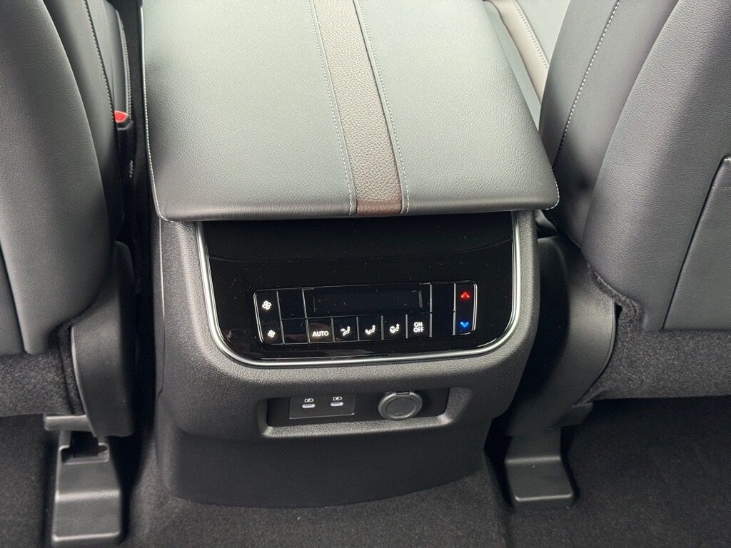 2026 Nissan Armada SL Morristown TN