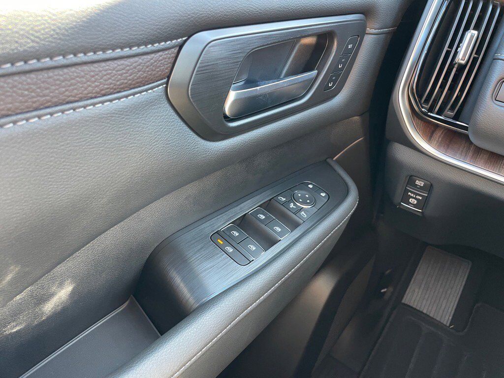 2026 Nissan Armada SL Oak Ridge TN