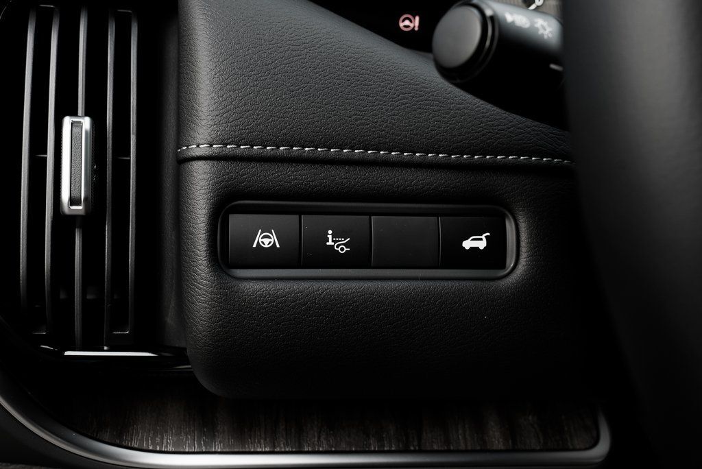 2026 Nissan Armada SL Beaverton OR