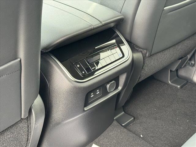 2026 Nissan Armada SV Johnson City TN