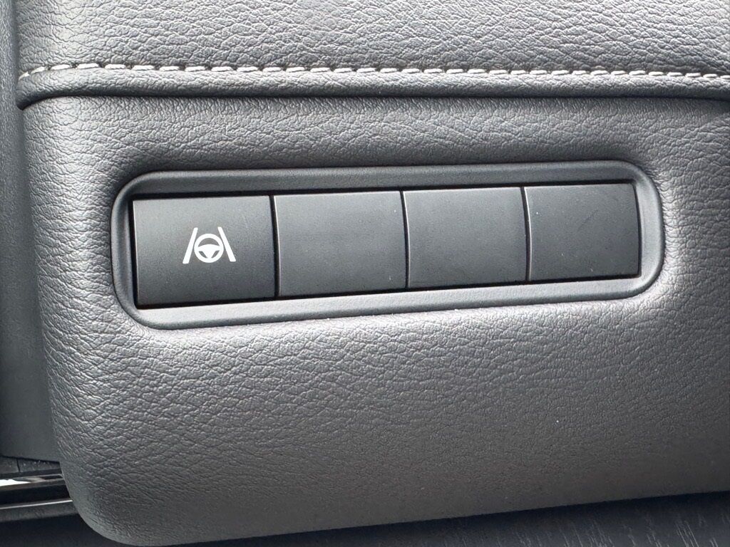 2026 Nissan Armada SV Morristown TN