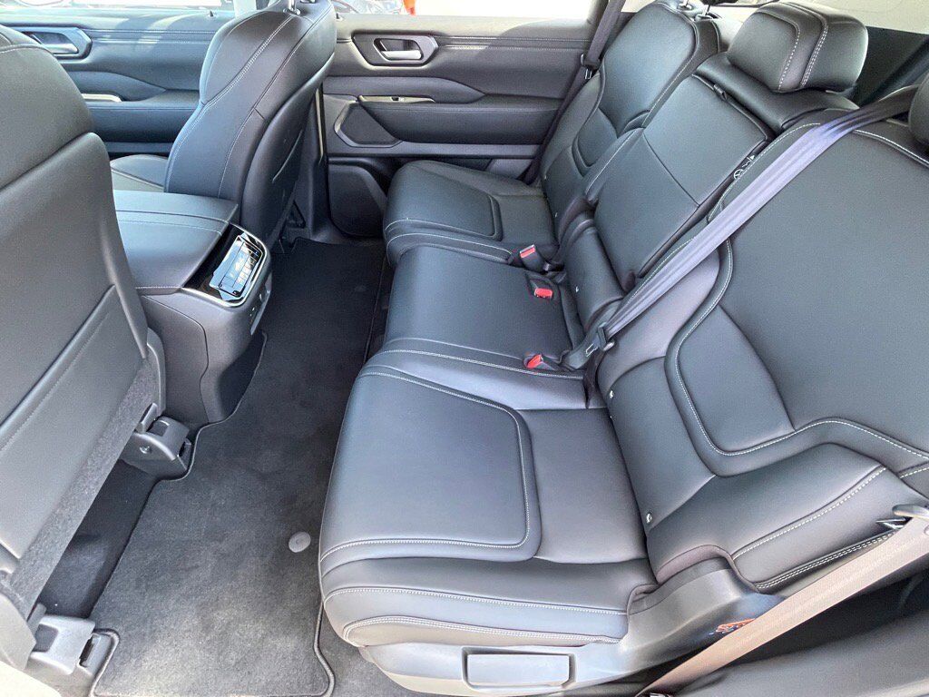 2026 Nissan Armada SV Oak Ridge TN