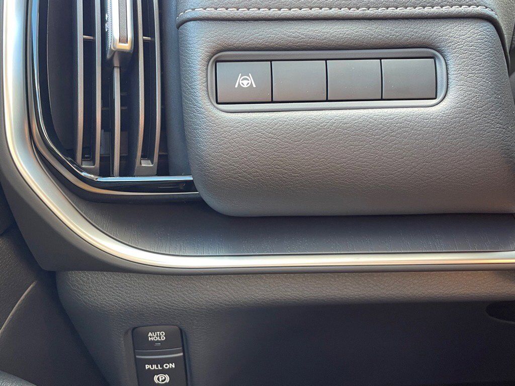 2026 Nissan Armada SV Oak Ridge TN