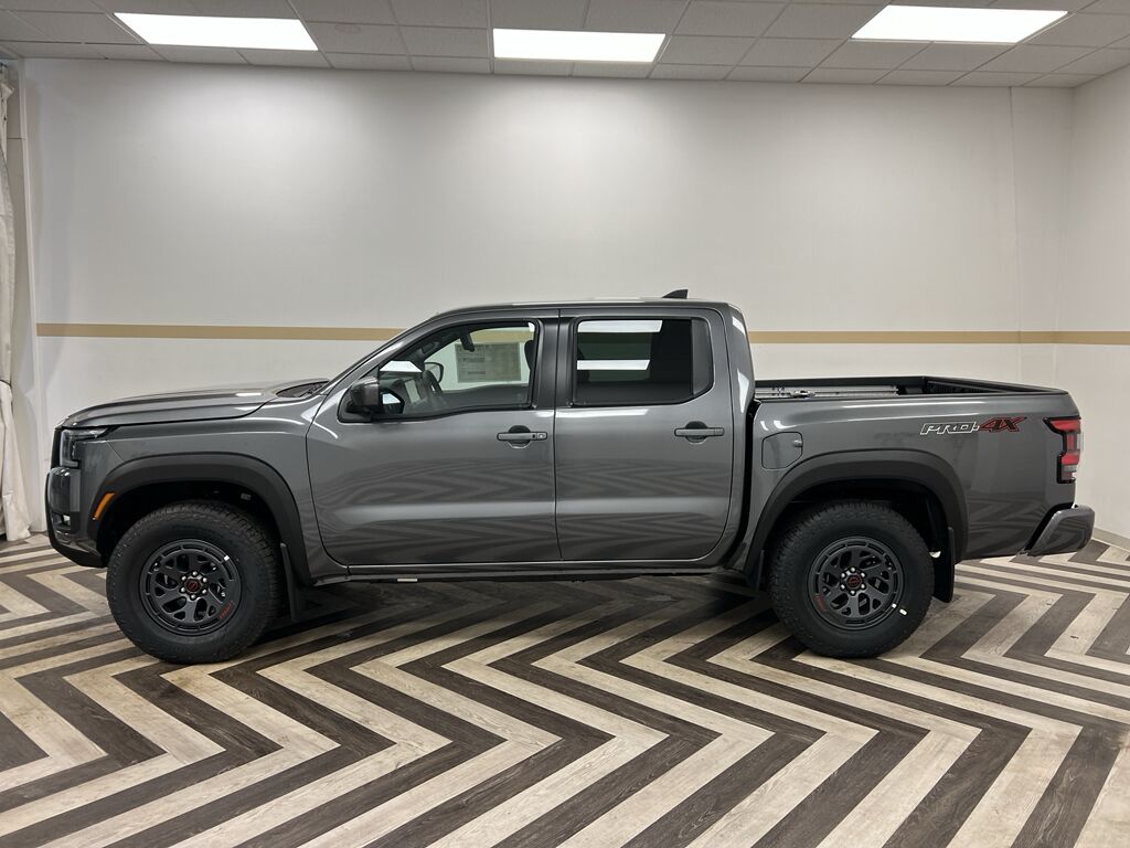 2026 Nissan Frontier PRO-4X Gasoline