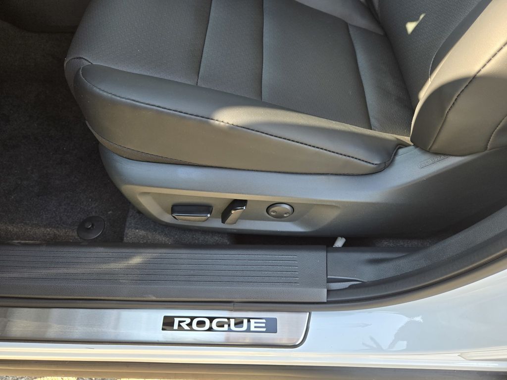 2026 Nissan Frontier SV Folsom CA