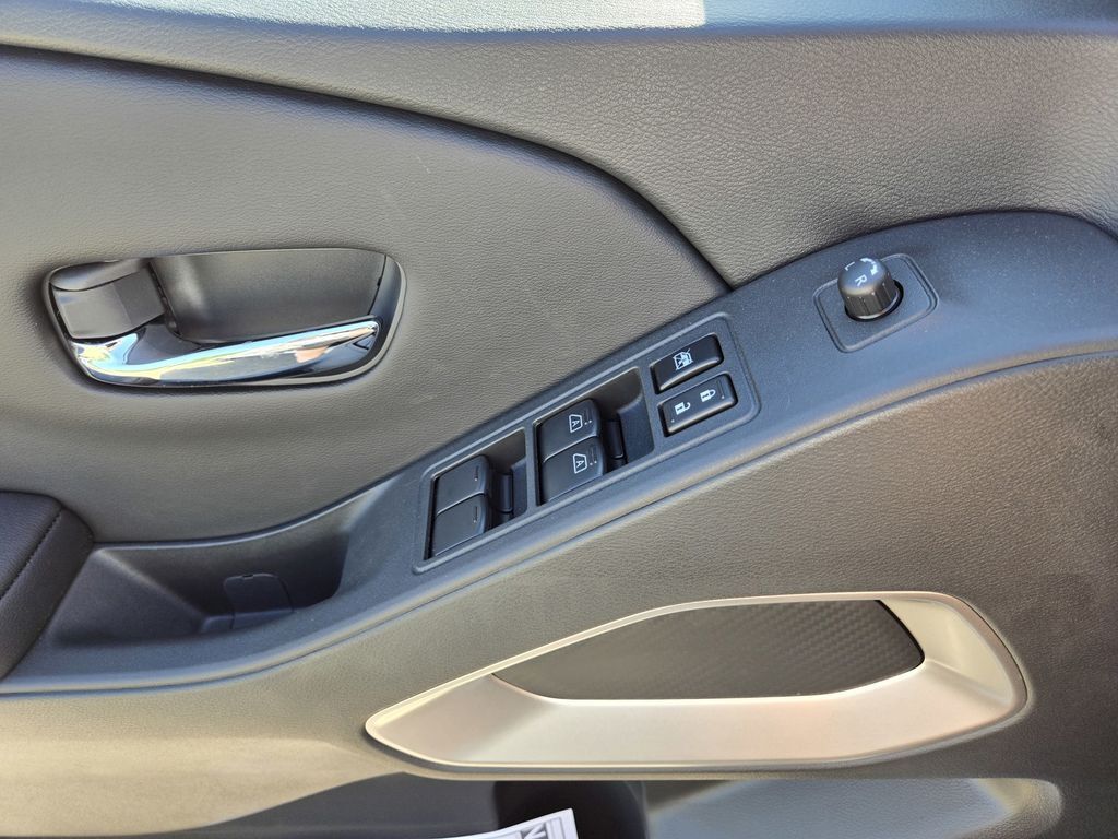 2026 Nissan Frontier SV Folsom CA