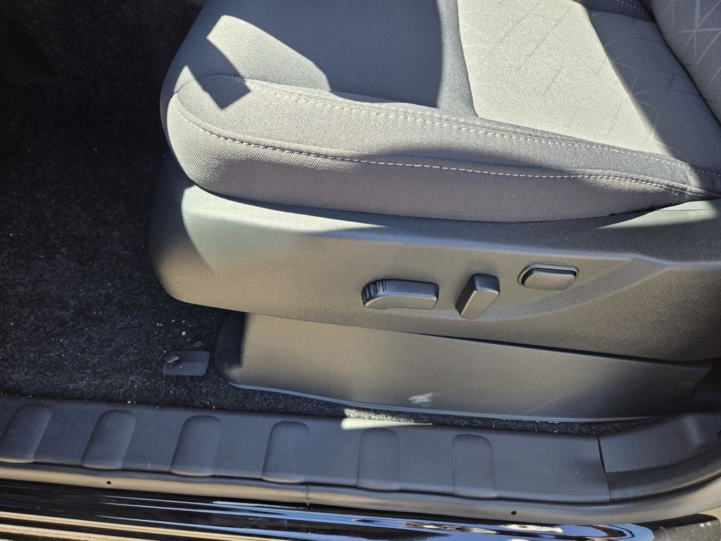2026 Nissan Frontier SV Folsom CA