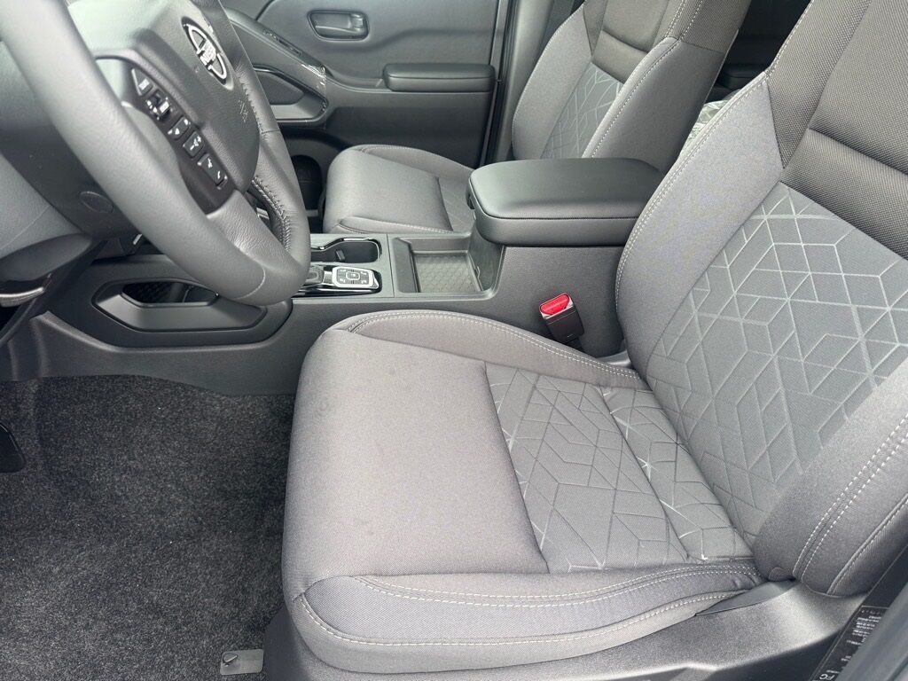 2026 Nissan Frontier SV Morristown TN