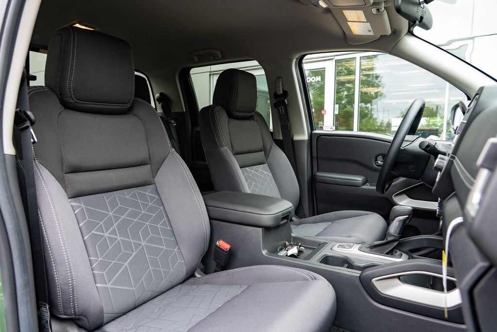 2026 Nissan Frontier SV Beaverton OR