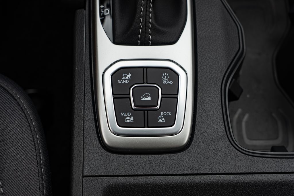 2026 Nissan Frontier SV Beaverton OR
