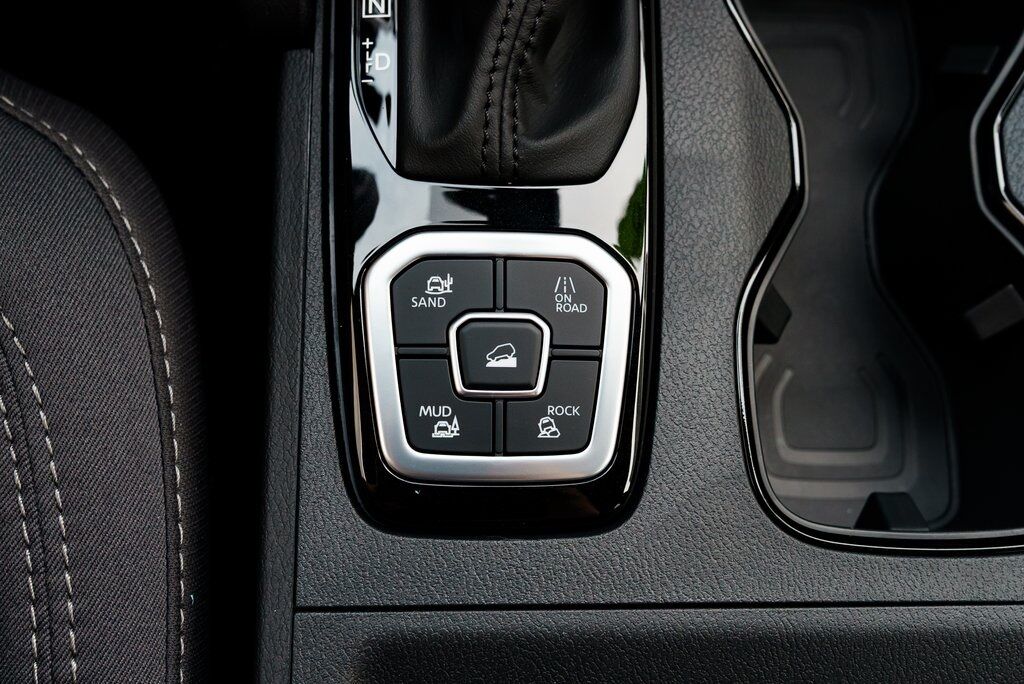 2026 Nissan Frontier SV Beaverton OR