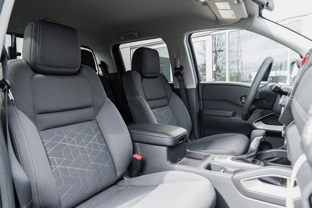 2026 Nissan Frontier SV Beaverton OR