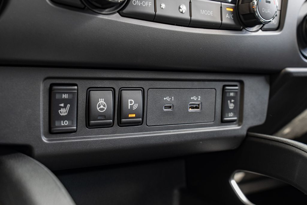 2026 Nissan Frontier SV Beaverton OR