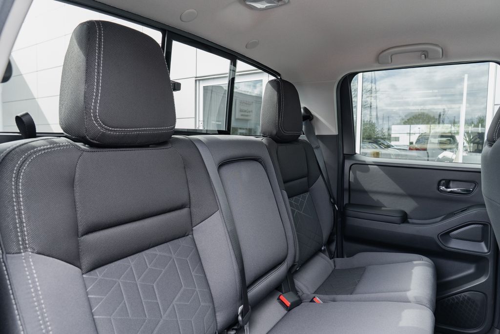 2026 Nissan Frontier SV Beaverton OR
