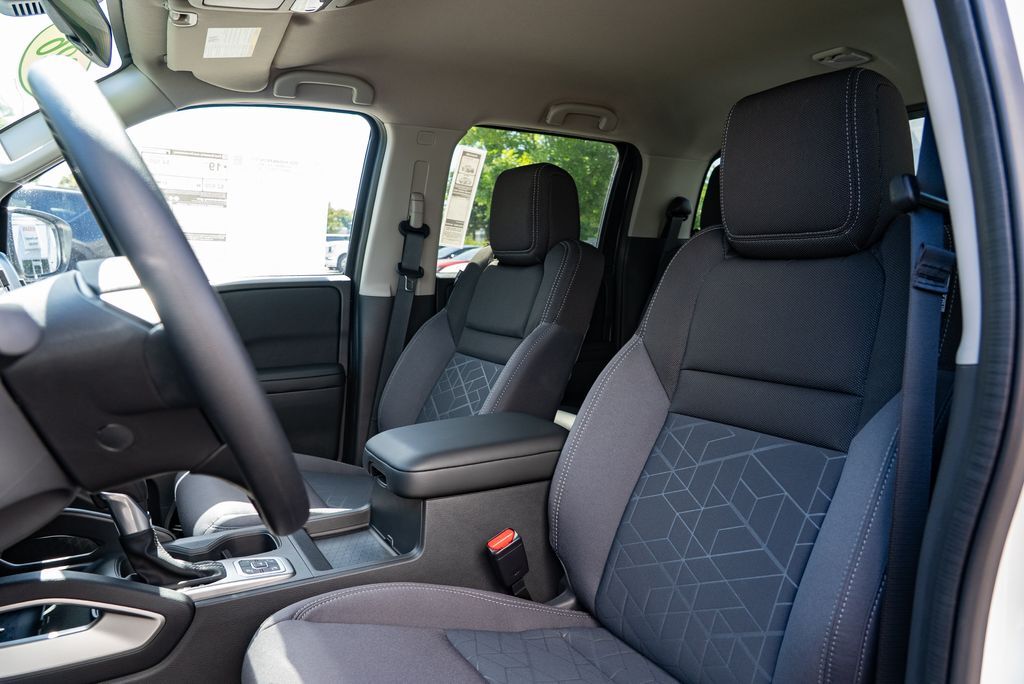2026 Nissan Frontier SV Beaverton OR