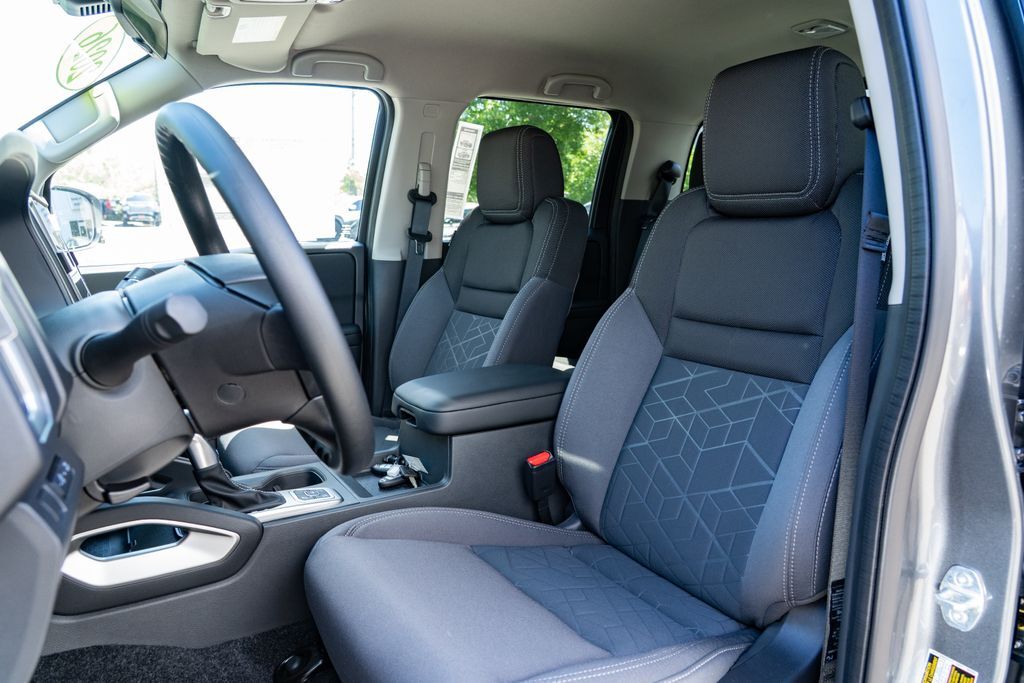 2026 Nissan Frontier SV Beaverton OR