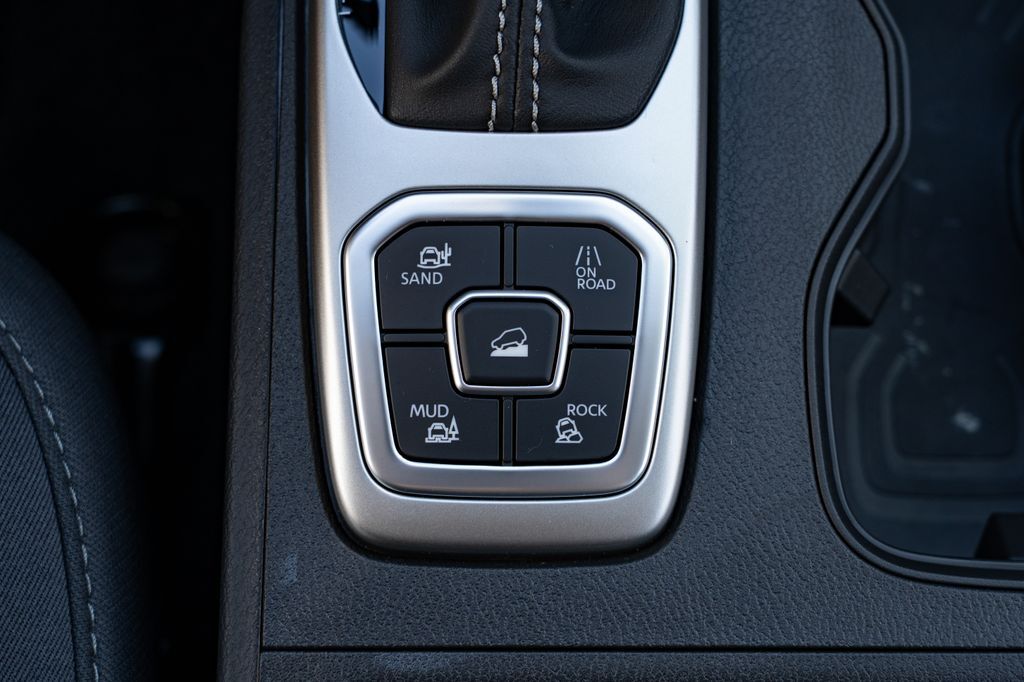 2026 Nissan Frontier SV Beaverton OR