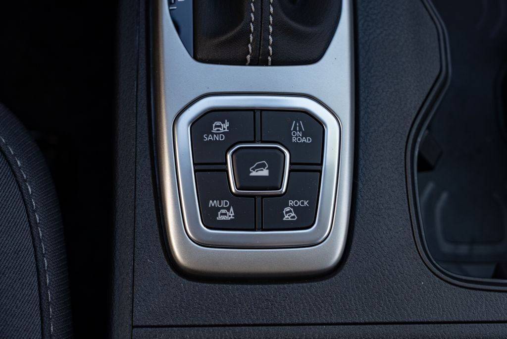 2026 Nissan Frontier SV Beaverton OR
